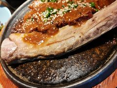铁板松子牛肉粒-蜜桃餐厅·伴山(绿宝广场店)