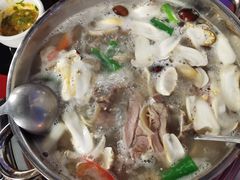-老石黑山羊毛驴肉火锅(金凯广场店)
