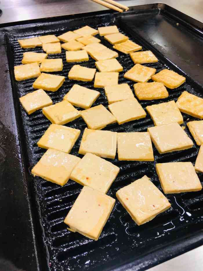 张记大方手撕豆腐-"物美价廉,豆腐都是爆浆小豆腐,辣椒特别好.