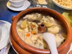 汽锅鸡-香满楼(临安路店)