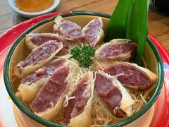 -Chom Cafe and Restaurant