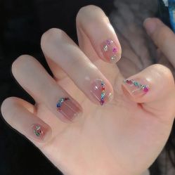 -悦指间美甲美睫