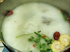 -莫小七火锅