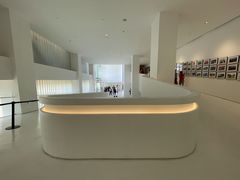 -罗红摄影艺术馆