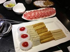 -重庆小天鹅火锅(中商广场店)