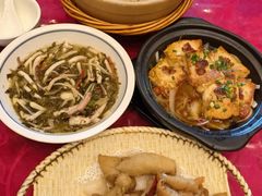 -侬佳蒸菜馆(听潮店)