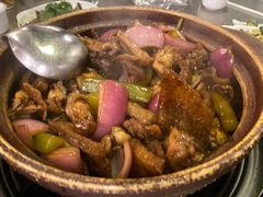 -胡须佬鸡煲四季火锅店(石厦西村直营店)