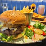 蟹肉牛排大宴炙爱肉食