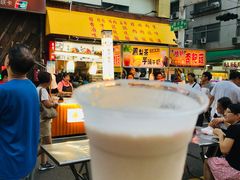 -六合夜市