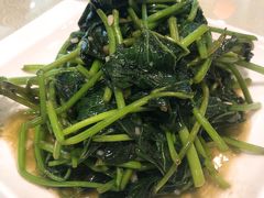 蒜茸红薯苗-东四民芳餐厅(世茂工三店)