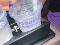 -一只酸奶牛(百联南岸上海城店)