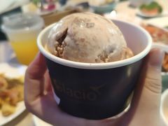 蜂雪颂冰淇淋-上宴精品海鲜姿造(晶融汇旗舰店)