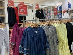 -优衣库(广州番禺万达广场店)