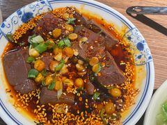 -肖四女乐山跷脚牛肉(世博源店)