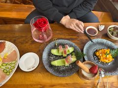 -桥香园过桥米线(国贸店)