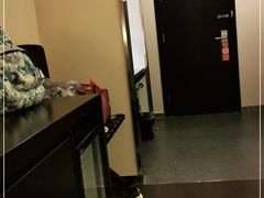 -桔子酒店(上海西藏北路地铁站店)