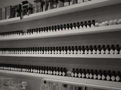 -墨more调香馆DIY自调香水(博雅国际中心B座店)