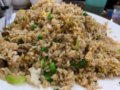 鸽肝酱菜心粒炒饭-煲煲掂风味煲仔饭餐厅(西区店)