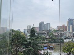 -包整·丝娃娃(甲秀楼景观店)
