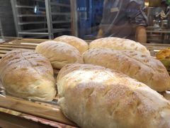 -奈雪的茶(亨特国际广场店)