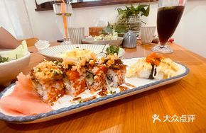 Eel Flying Roll