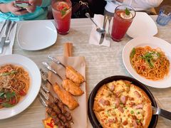 -必胜客(证大大拇指店)