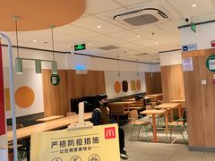 -麦当劳(玉桥中路店)
