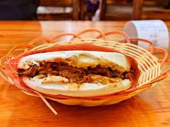 岐山臊子肉夹馍-八亩沟擀面皮(西安首店)