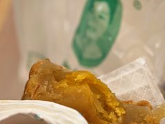 巢娭毑蛋黄月饼-巢娭毑月饼店(洞井路店)