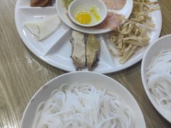 -德致祥云南过桥米线(云天小苑店)