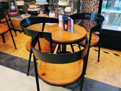 -三色鸽西饼店(黄河路店)