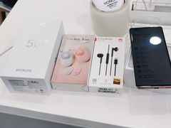 -荣耀授权专卖店(黄浦浙江中路店)