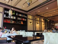 大堂-尘香•传统川菜(创汇首座店)