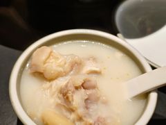 -麻六记(凤凰汇店)