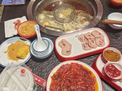 -醉董牛川派鲜肉自选火锅(烟台店)