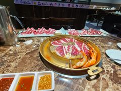 -猪啊牛呀羊啊铜盘烤肉(正大广场店)