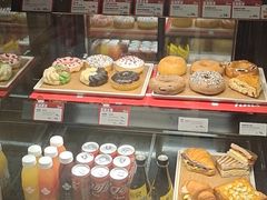 面包甜点陈列柜-陇上秦轩西安biangbiang面(EFC欧美金融商业城店)