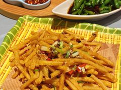 -肥肥虾庄·金牌油焖大虾(杨园滨江时代walk店)