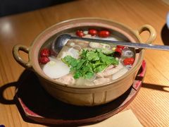 清炖羊肉汤-荣小馆(杭州大厦店)