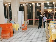 -鹏城人家海鲜酒家·23年老字号(较场尾店)