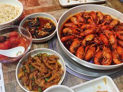 -龙巢盱眙龙虾·牛蛙·烧烤宵夜(八卦岭店)