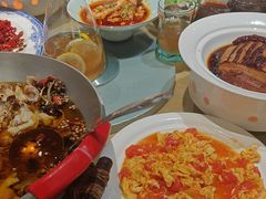 -渝信川菜 · 川味家常菜(财富购物中心店)