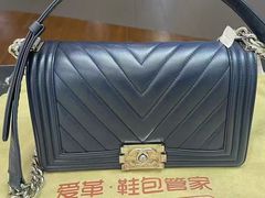 -爱革·洗衣改衣·洗鞋修鞋·洗包修包·奢侈品护理(宝地广场店)