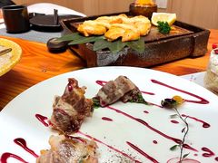 黄油香煎三文鱼-文三酒肆自助放题(新街口友谊广场店)