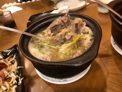 -三鞭一花·独一处·元英砂锅(海光寺店)