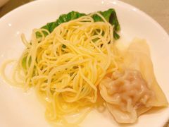 -鹅冠港式茶餐厅(来福士店)