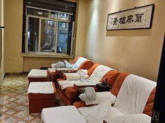 -香水足浴•按摩•SPA•汤泉会馆(南岗花园街店)