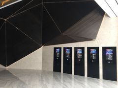 -英皇UA电影城(虹桥天地店)