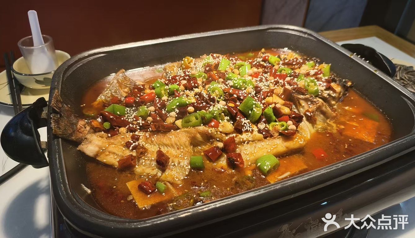 匠边鱼烤鱼火锅