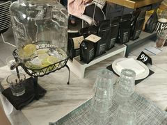 -UNI UNI(环亚凯瑟琳店)